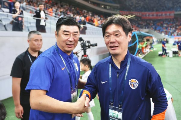 聚合财富 尹波爆料：双鹏之间有君子协议，韩鹏遭兵变失眠，某球员烂透了